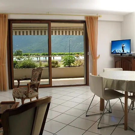 2p 4* 58m2 Face Au Apartmán *